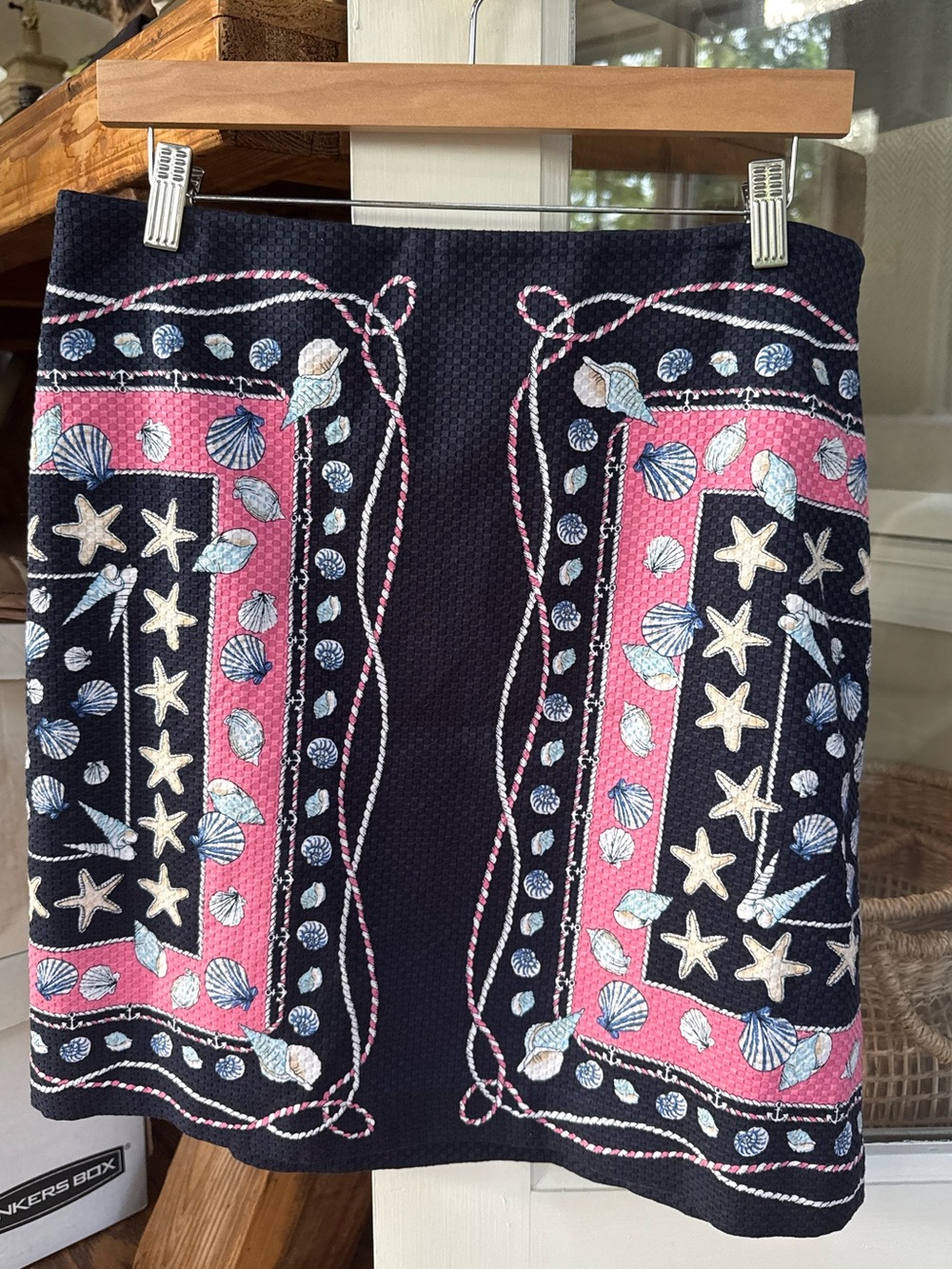 Talbots NWT Sz 8 Navy Blue Shell-Print Skirt PERFECT for summer/beach wear. NEW